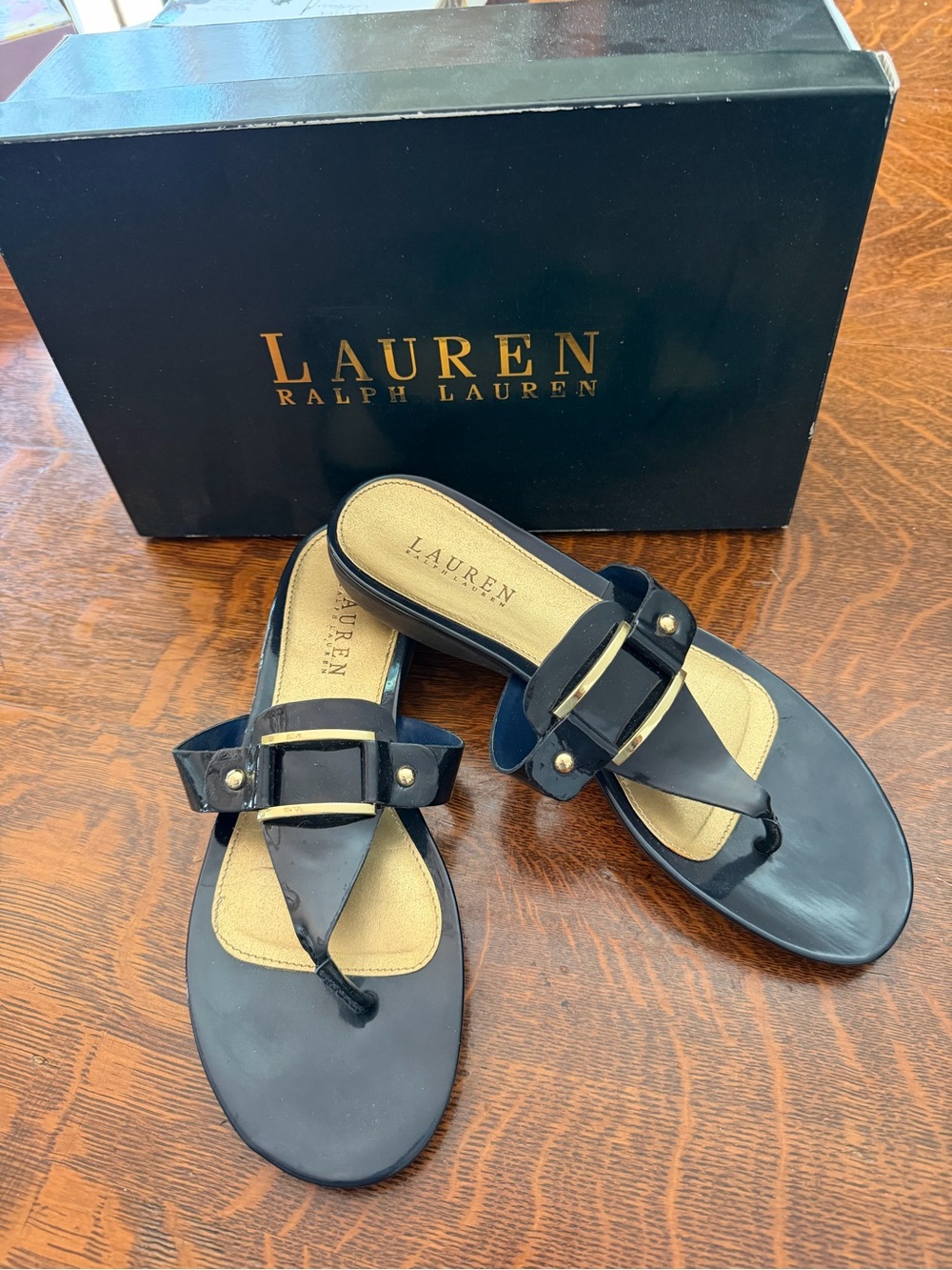 LAUREN Ralph Lauren Black Leather Buckle Thong Sandals Sz 9 B